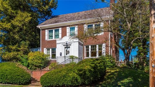 641 Fairmont Ave, Zanesville, OH, 43701-2421 | Card Image