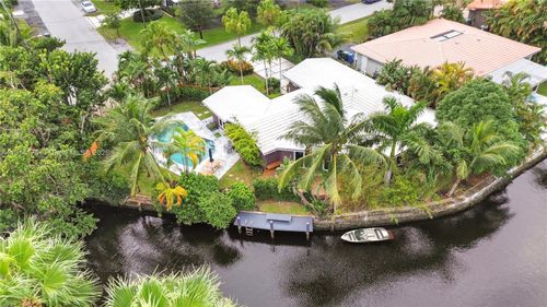 3460 Ne 17th Way, Oakland Park, FL, 33334-5386 | Card Image