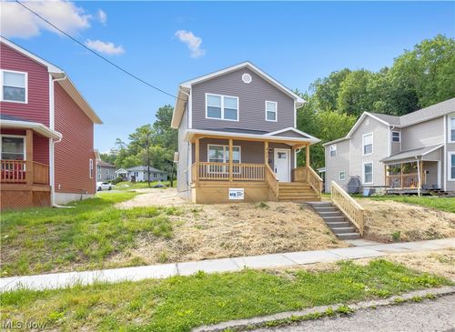 422 Abington Avenue, Zanesville, OH, 43701 | Card Image