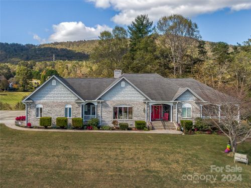 8124 Boylston Highway, Mills River, NC, 28759 | Card Image