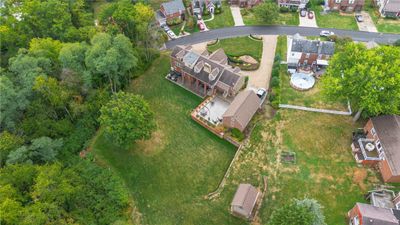 Great view to see how the home is situated. Private and cozy! | Image 3