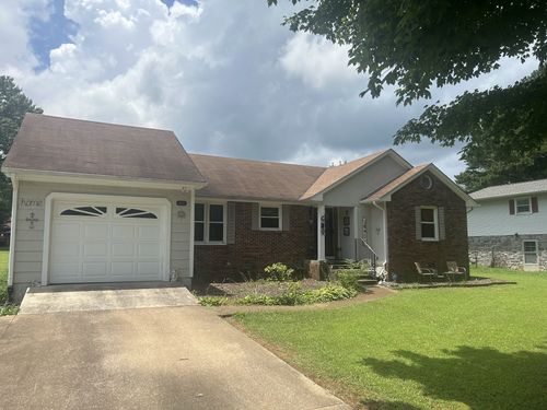 217 Millcreek Dr, Loretto, TN, 38469-2157 | Card Image
