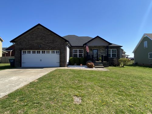 1053 Castlerock Dr, Clarksville, TN, 37042-1474 | Card Image