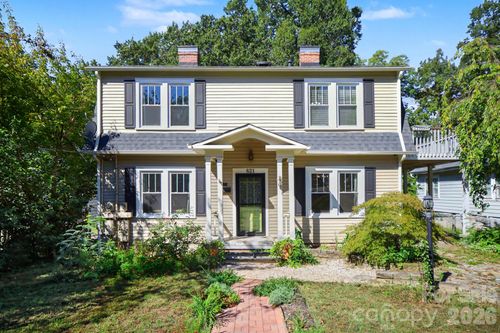 821 S Chester St, Gastonia, NC, 28052-7501 | Card Image