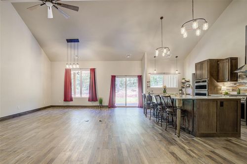 19536 S Dobbs Road Road, Newalla, OK, 74857 | Card Image