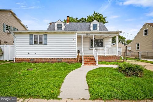 8212 Peach Orchard Rd, Baltimore, MD, 21222-6025 | Card Image