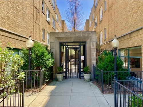 1s-677.5 Wrightwood Ave, Chicago, IL, 60614 | Card Image