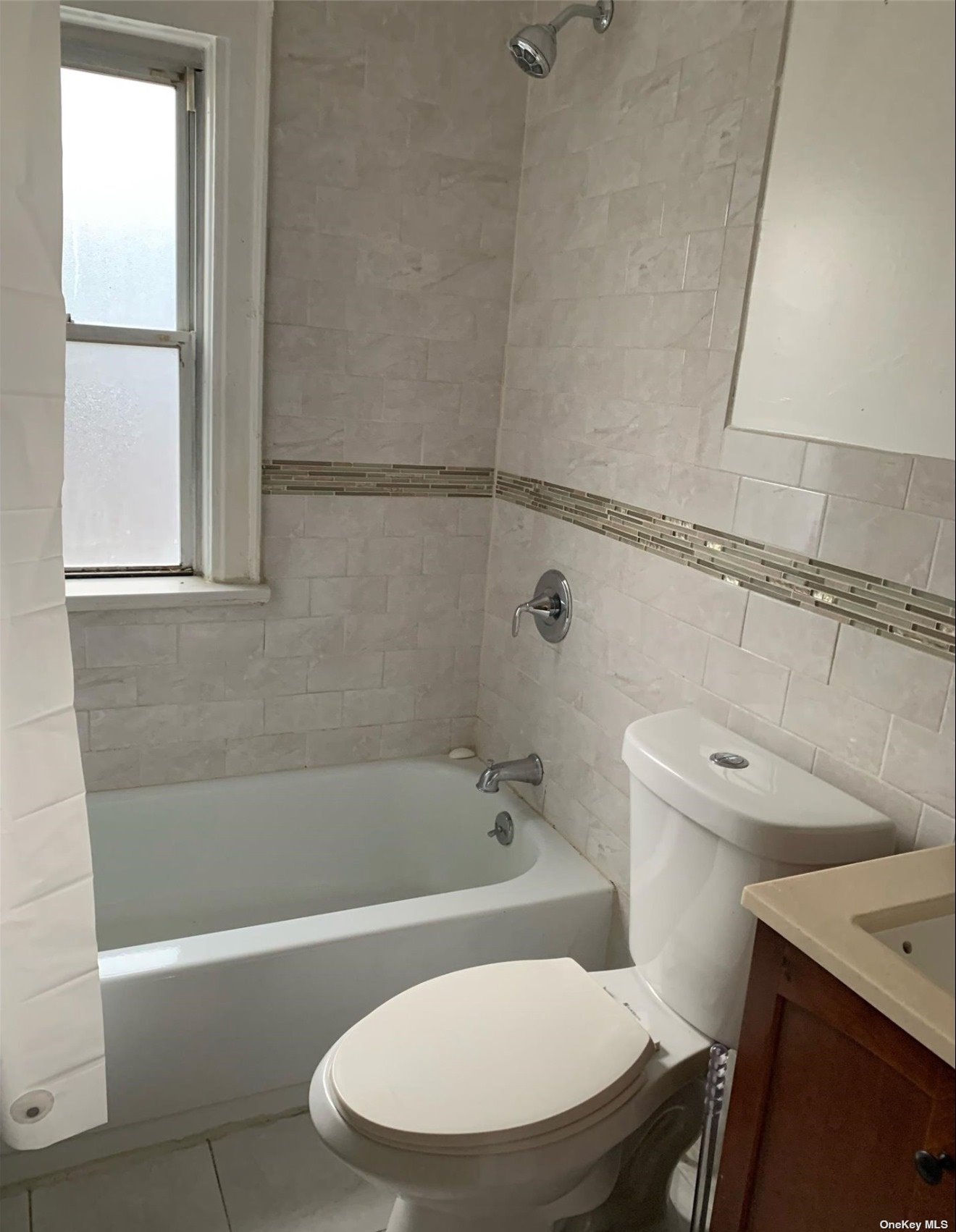 2 14815 133rd Avenue, For Rent in South Ozone Park Zoocasa