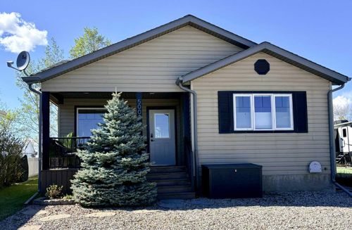5003-35468 Range Road 30, Red Deer County, AB, T4G0M3 | Card Image