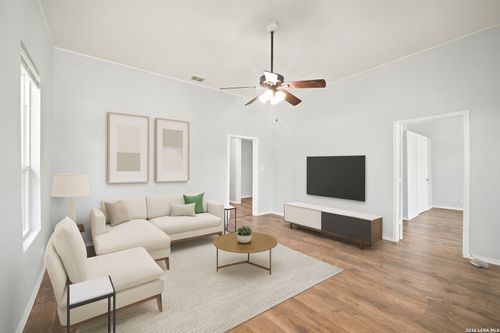 112 Avenue B, Converse, TX, 78109-1403 | Card Image