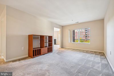 310 - 12240 Roundwood Road, Condo with 2 bedrooms, 2 bathrooms and null parking in LUTHERVILLE TIMONIUM MD | Image 3