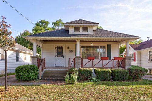 2821 Cooper Ave, Saginaw, MI, 48602-3753 | Card Image