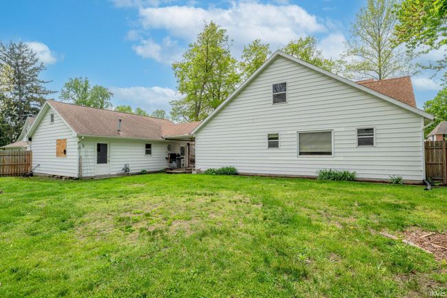 521 S Riverside Dr, House other with 3 bedrooms, 2 bathrooms and null parking in Winamac IN | Image 23