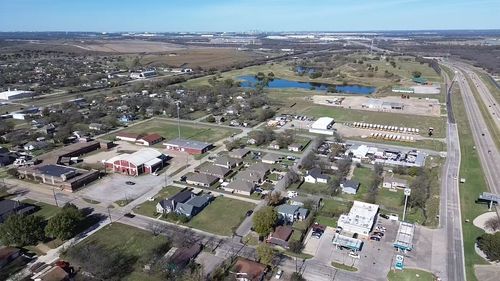 417 E 5th St, Ferris, TX, 75125-2200 | Card Image