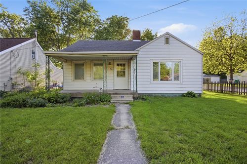 821 N 33rd Street, Mattoon, IL, 61938 | Card Image