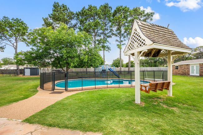 1402 Summer Dell Ct, House other with 3 bedrooms, 3 bathrooms and null parking in Keller TX | Image 23