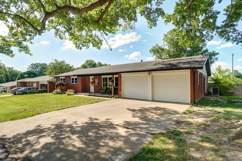 624 Oak Ln, Mount Vernon, MO, 65712-1220 | Card Image