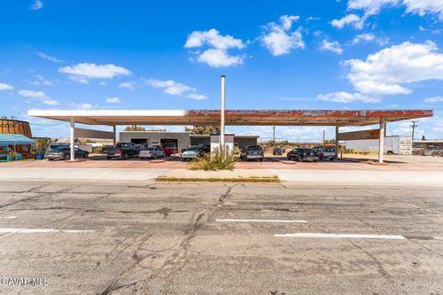 27157 20 Mule Team Rd, Boron, CA, 93516-1643 | Card Image