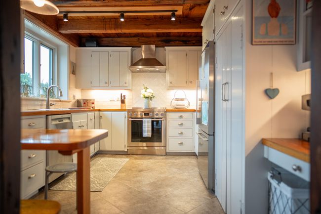 Kitchen View | Image 14