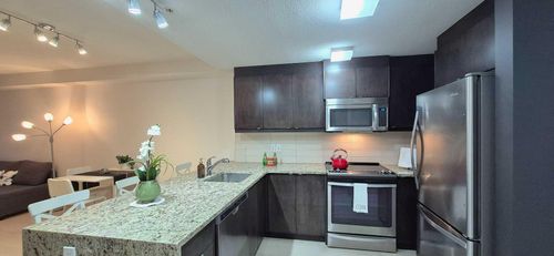 206-15 Aspenmont Hts Sw, Calgary, AB, T3H0E3 | Card Image