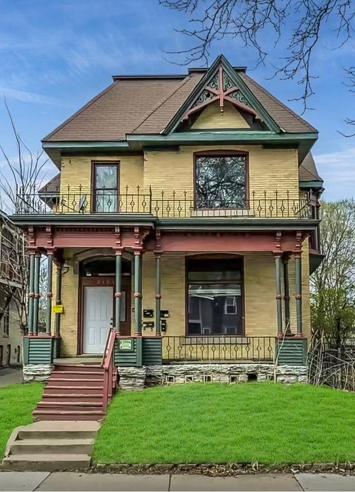 2106 Elliot Ave, Minneapolis, MN, 55404-2967 | Card Image