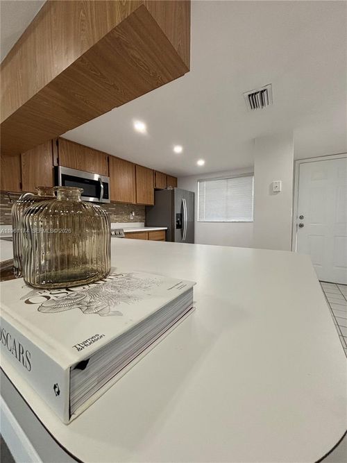 1005-1005 Palm Beach Trace Dr, Royal Palm Beach, FL, 33411-1269 | Card Image