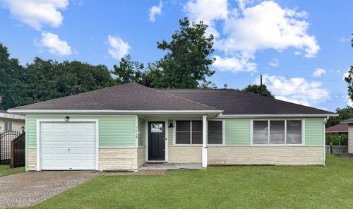 5038 Gulf Ave, Groves, TX, 77619-3835 | Card Image