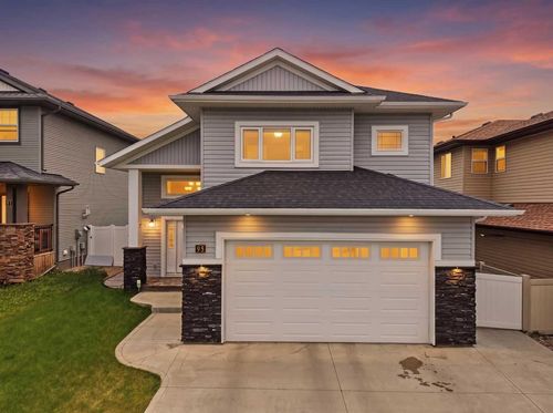 95 Thompson Cres, Red Deer, AB, T4P0S1 | Card Image