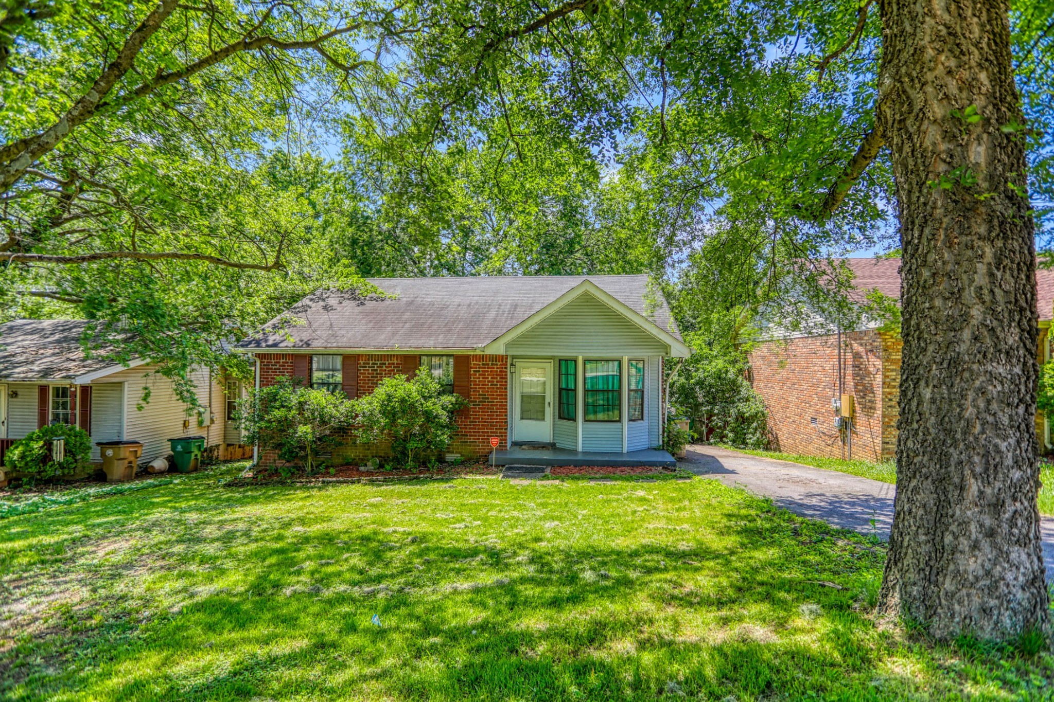 Kinsey Blvd, Madison, TN 37115