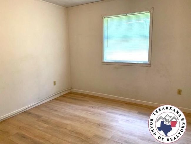 70 County Road 4224, House other with 3 bedrooms, 1 bathrooms and null parking in Simms TX | Image 16