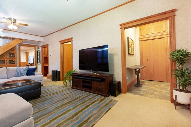925 W Spruce St, House other with 3 bedrooms, 2 bathrooms and null parking in Missoula MT | Image 17