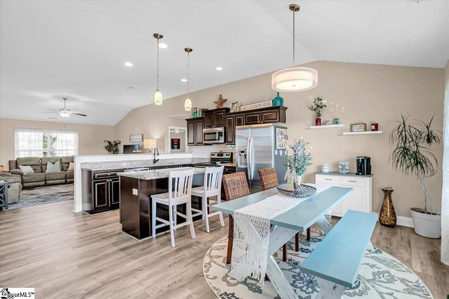 407 Braeburn Fields Ct, House other with 3 bedrooms, 2 bathrooms and 4 parking in Inman SC | Image 11
