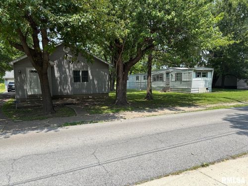 1606 & 1608 W Faust Street, Marion, IL, 62959 | Card Image