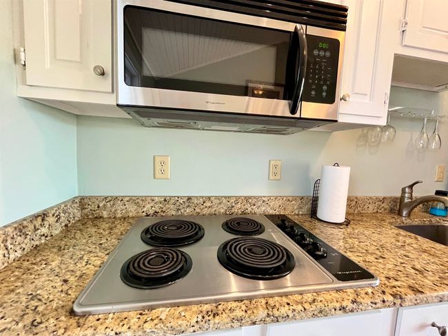 5 - 1047 Ocean Blvd, Condo with 1 bedrooms, 1 bathrooms and null parking in Rye NH | Image 16