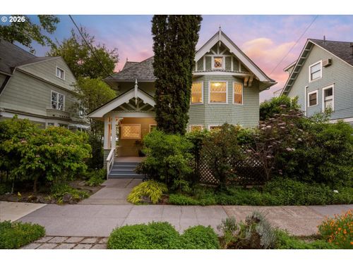 3411 Nw Thurman St, Portland, OR, 97210-1228 | Card Image