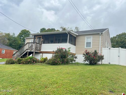 2461 Bradley St, Bristol, VA, 24201-3234 | Card Image