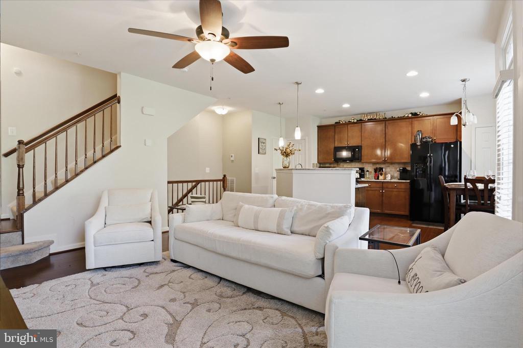 Residential Lease in STERLING 4