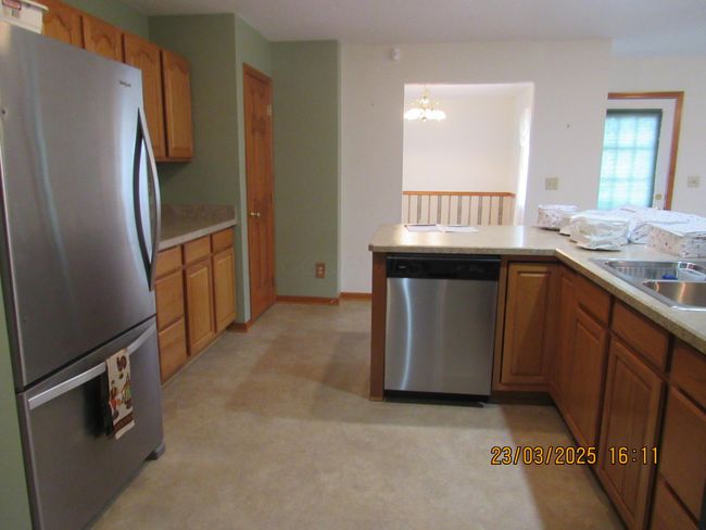 411 Chatham Rd, House other with 3 bedrooms, 2 bathrooms and null parking in Circleville OH | Image 13