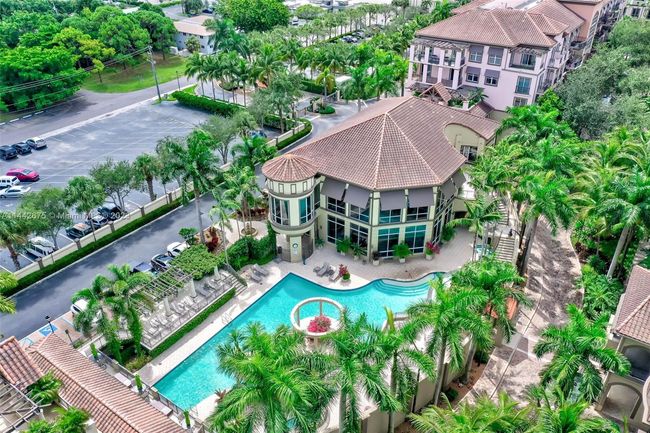 APT-305 - 2633 Ne 14 Th Ave, Condo with 2 bedrooms, 2 bathrooms and null parking in Wilton Manors FL | Image 19