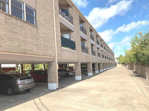 apt-209-3316 Guadalupe St, Austin, TX, 78705-2338 | Card Image