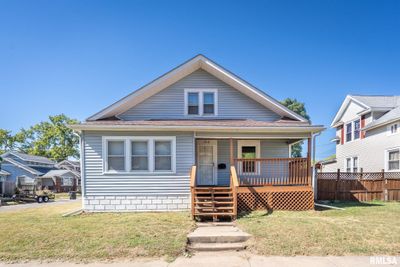 1916 12 Th Street, House other with 3 bedrooms, 1 bathrooms and null parking in Rock Island IL | Image 1