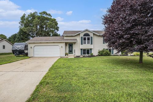 2661 Spring Ct, Zeeland, MI, 49464-9113 | Card Image