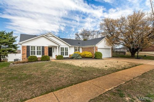 16555 Birch Forest Dr, Wildwood, MO, 63011-1842 | Card Image