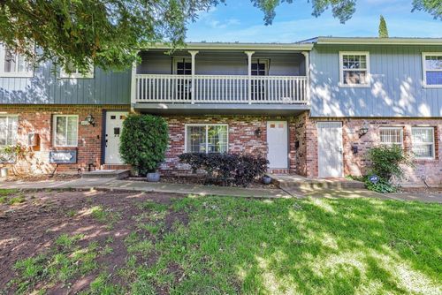 4022 Knoll Top Court, Carmichael, CA, 95608 | Card Image
