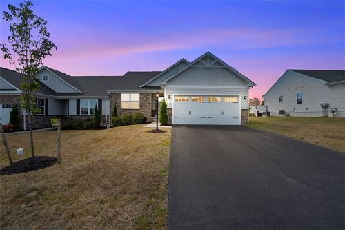 109 Jessica Ct, Beaver Falls, PA, 15010-1394 | Card Image