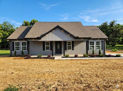 502 Hennessee Ave, Morrison, TN, 37357-5840 | Card Image