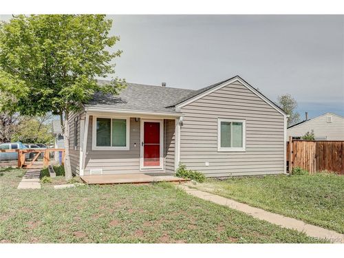 705 Newark St, Aurora, CO, 80010-4159 | Card Image