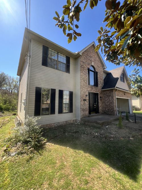 6137 Bradford Hills Dr, Nashville, TN, 37211-7901 | Card Image