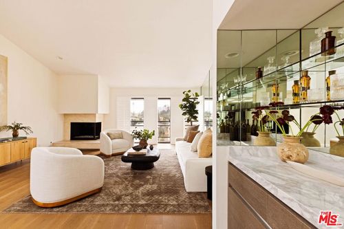 apt-507-1520 S Beverly Glen Blvd, Los Angeles, CA, 90024-1700 | Card Image