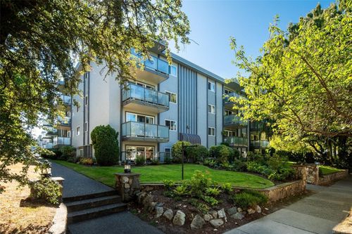 307-305 Michigan St, Victoria, BC, V8V1R6 | Card Image